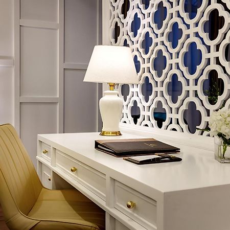 Minasi Hanoioi Lakeside Hotel Экстерьер фото