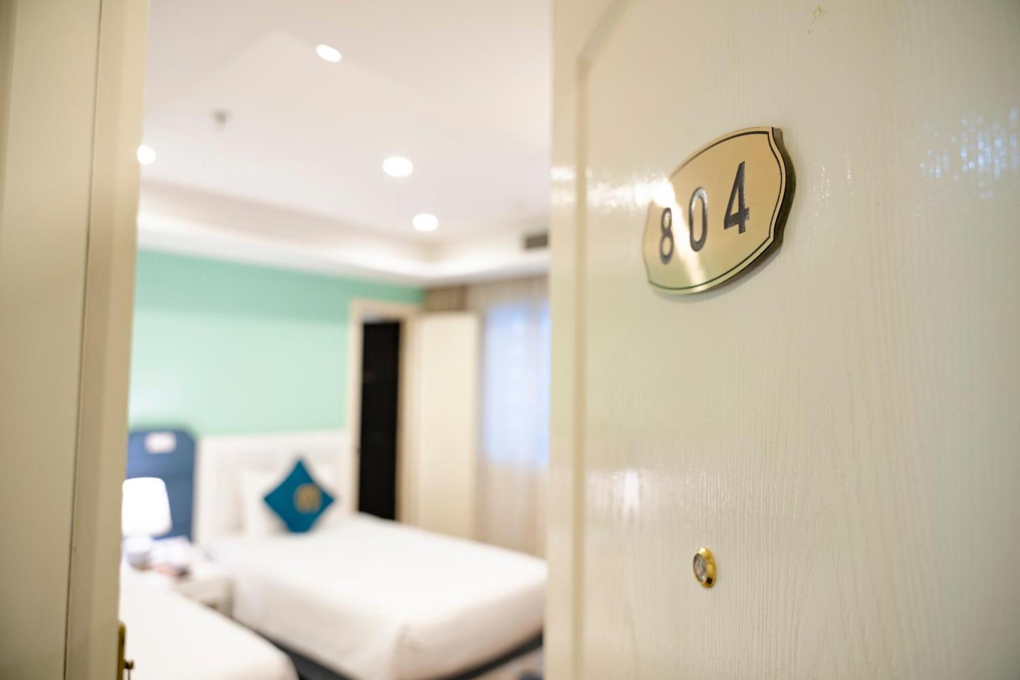 Minasi Hanoioi Lakeside Hotel Экстерьер фото