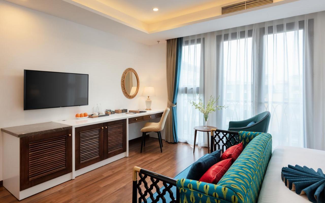 Minasi Hanoioi Lakeside Hotel Экстерьер фото